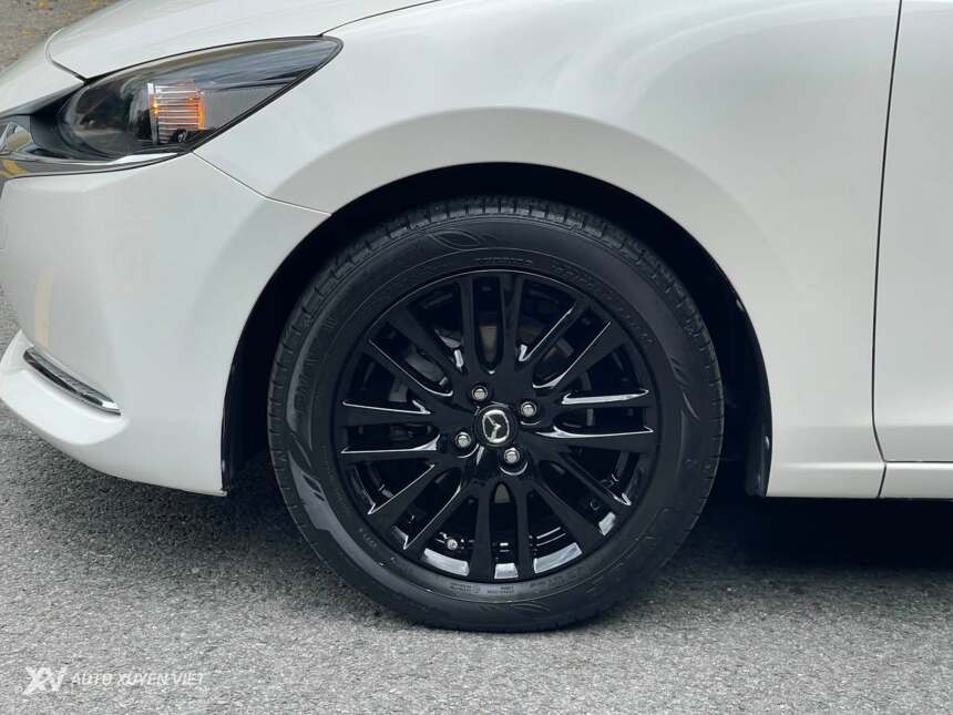Mazda 2 Sport Luxury 2023