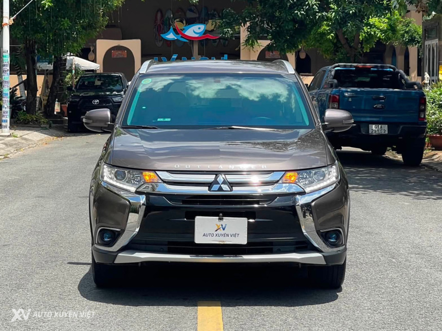 Mitsubishi Outlander 2.0 CVT 2018