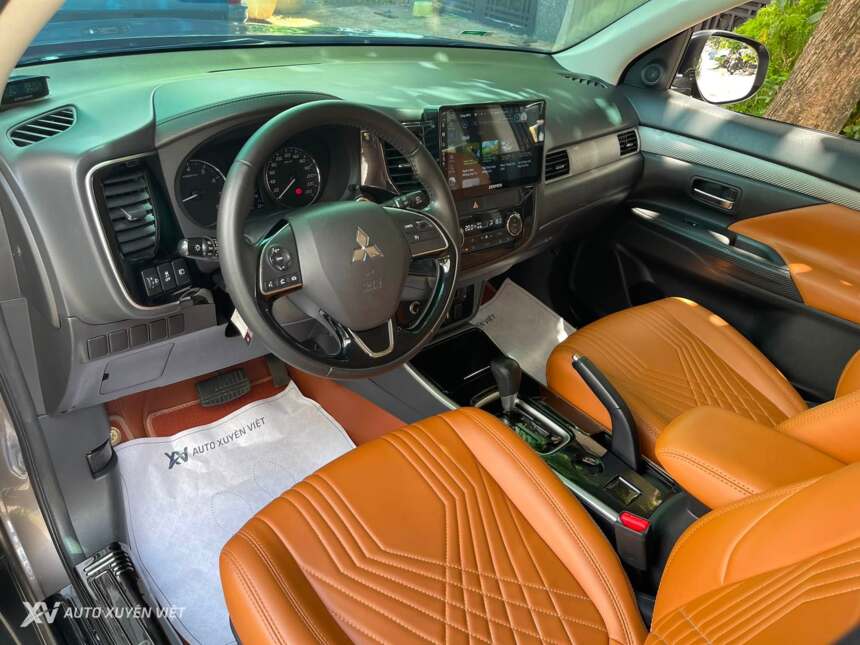 Mitsubishi Outlander 2.0 CVT 2018