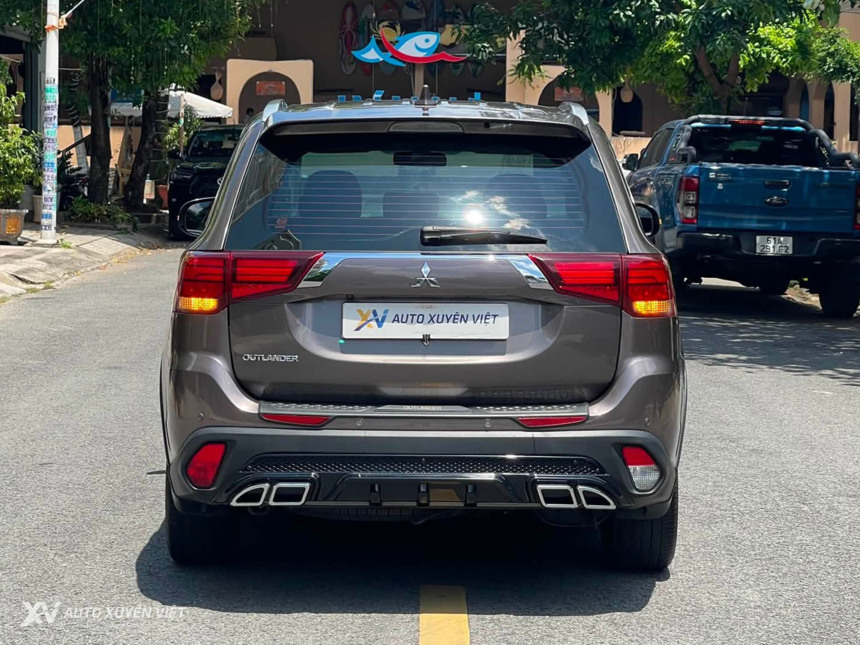 Mitsubishi Outlander 2.0 CVT 2018