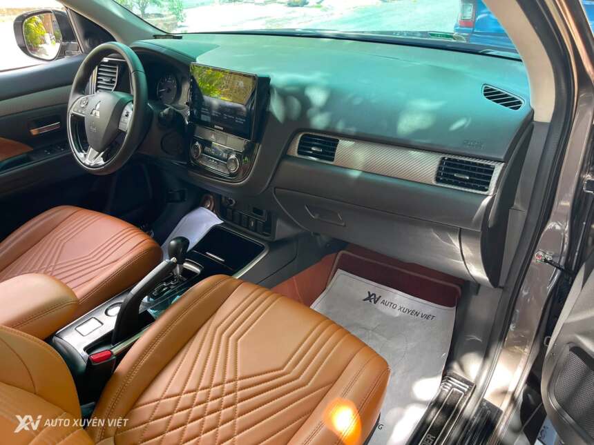 Mitsubishi Outlander 2.0 CVT 2018