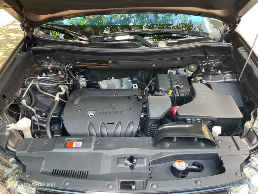 Mitsubishi Outlander 2.0 CVT 2018