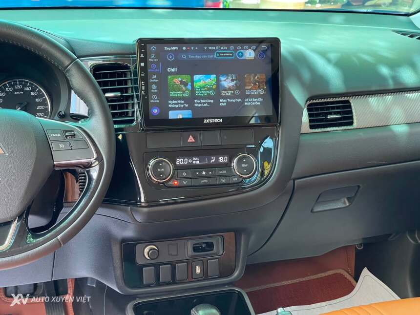 Mitsubishi Outlander 2.0 CVT 2018