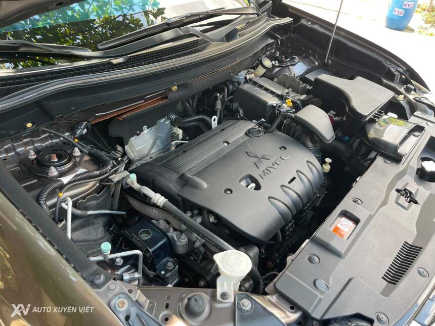 Mitsubishi Outlander 2.0 CVT 2018