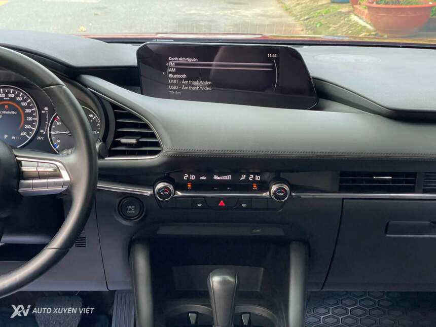 Mazda 3 1.5AT Luxury 2022 Mazda 3 1.5AT Luxury 2022