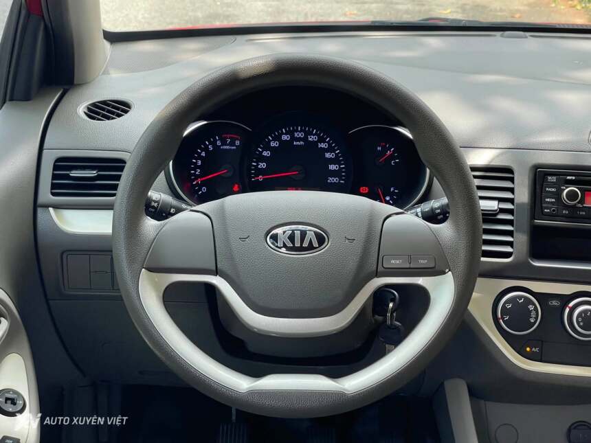 Kia Morning 1.2MT Base 2016