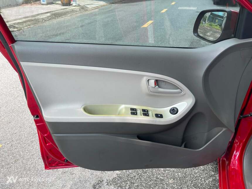 Kia Morning 1.2MT Base 2016
