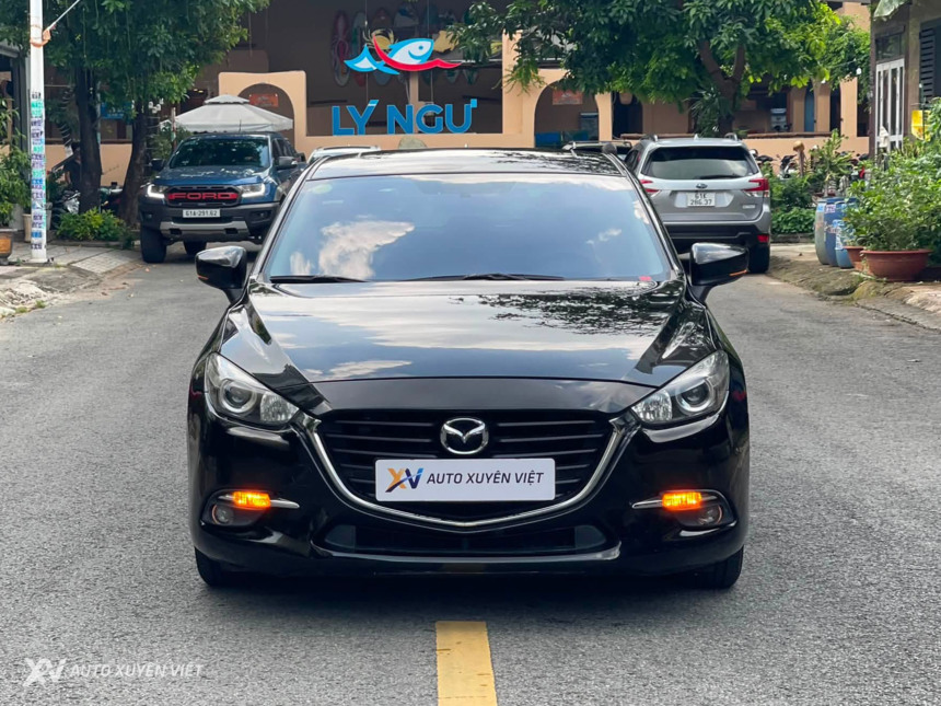 Mazda 3 Hatchback 1.5AT 2018