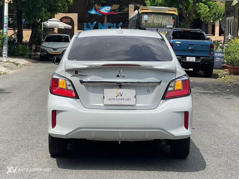 Mitsubishi Attrage 1.2MT 2023