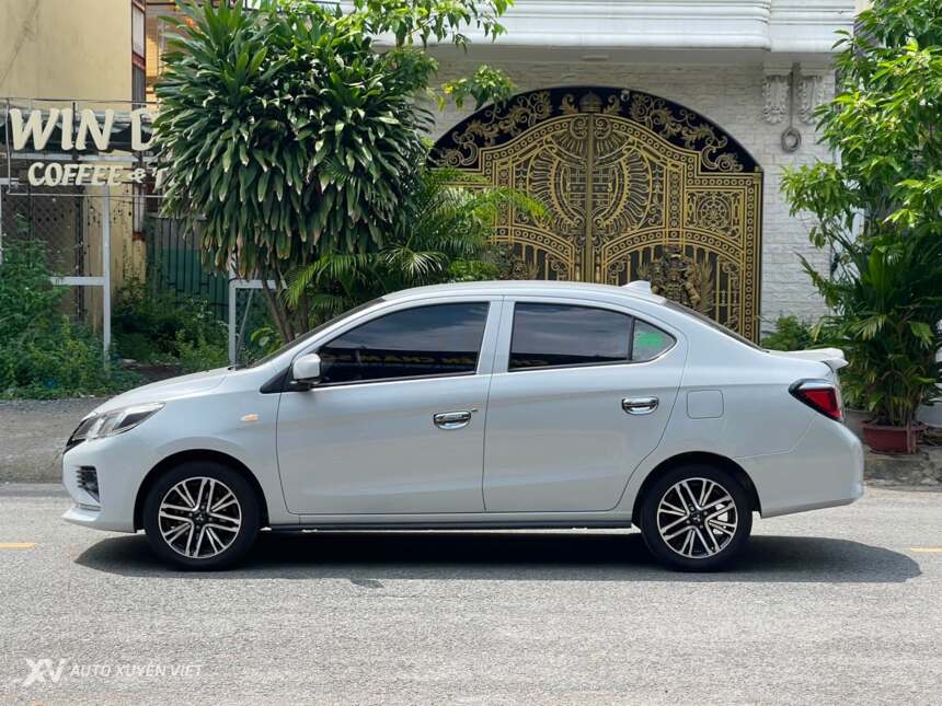 Mitsubishi Attrage 1.2MT 2023