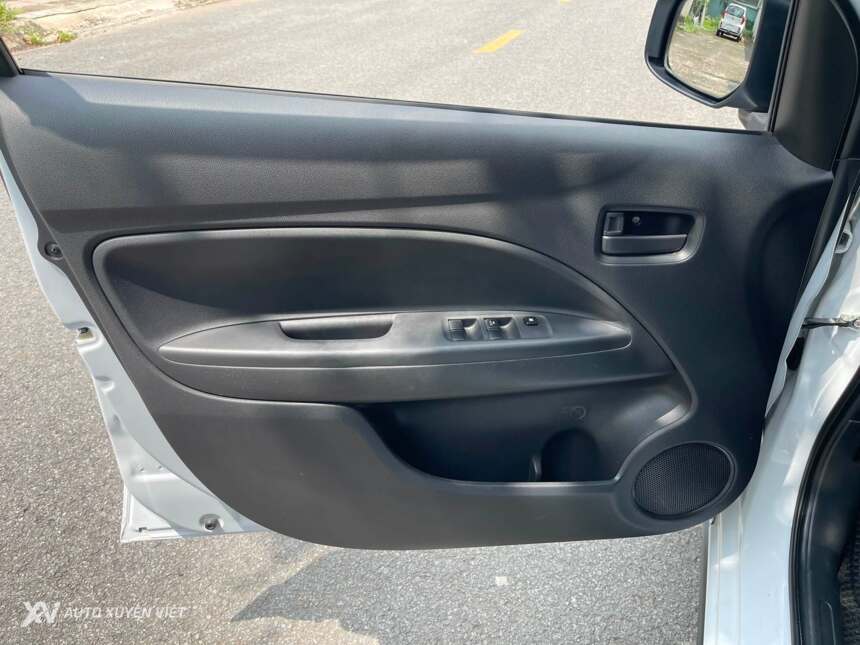 Mitsubishi Attrage 1.2MT 2023