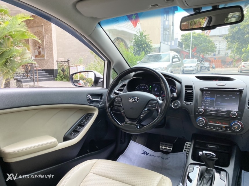 Kia Cerato 1.6AT 2017
