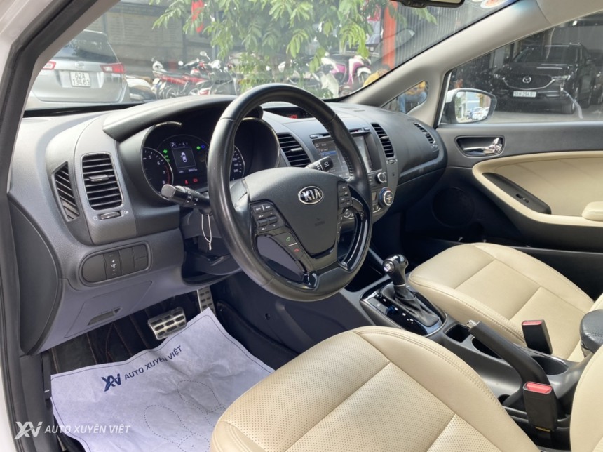 Kia Cerato 1.6AT 2017