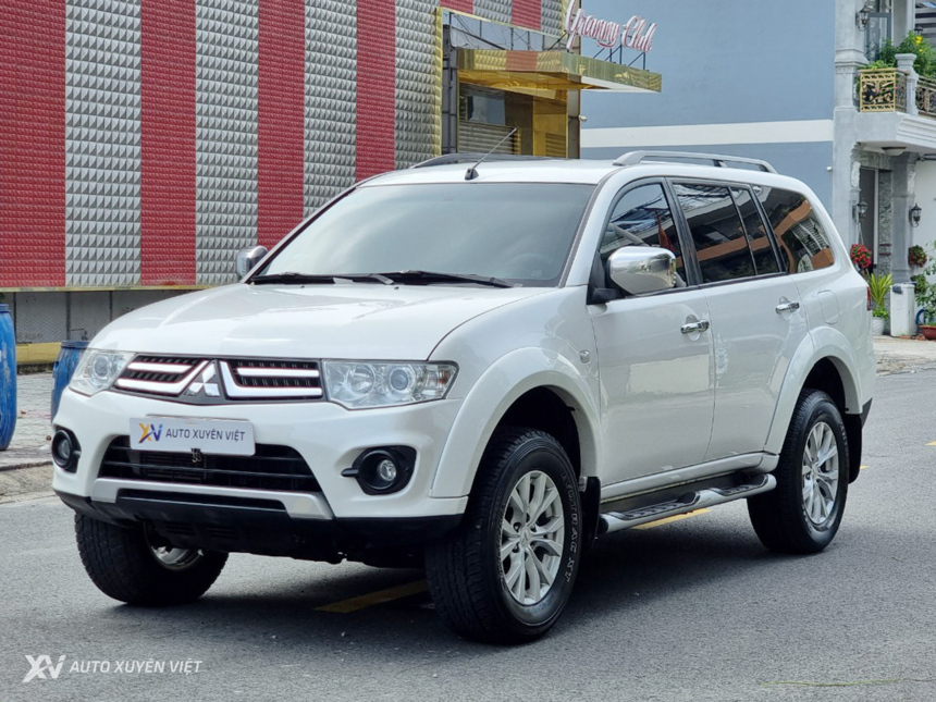 Mitsubishi Pajero Sport 2.5MT 2017