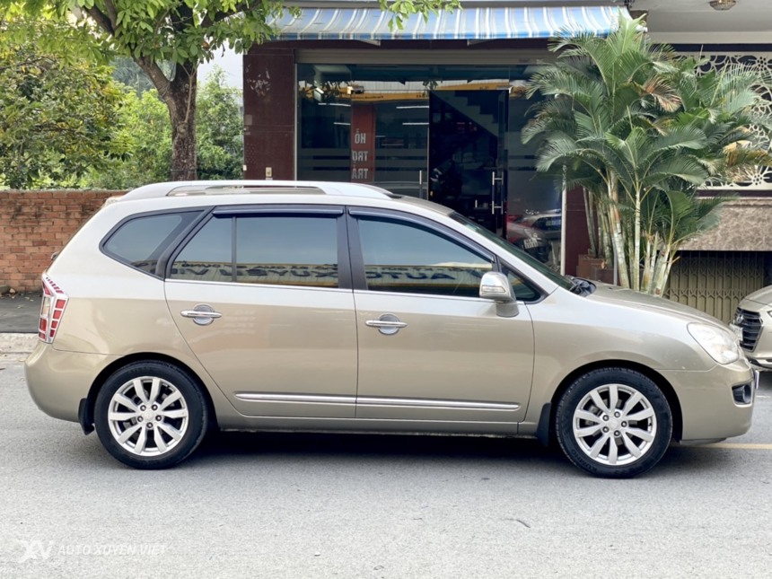 Kia Carens SX 2.0AT 2014