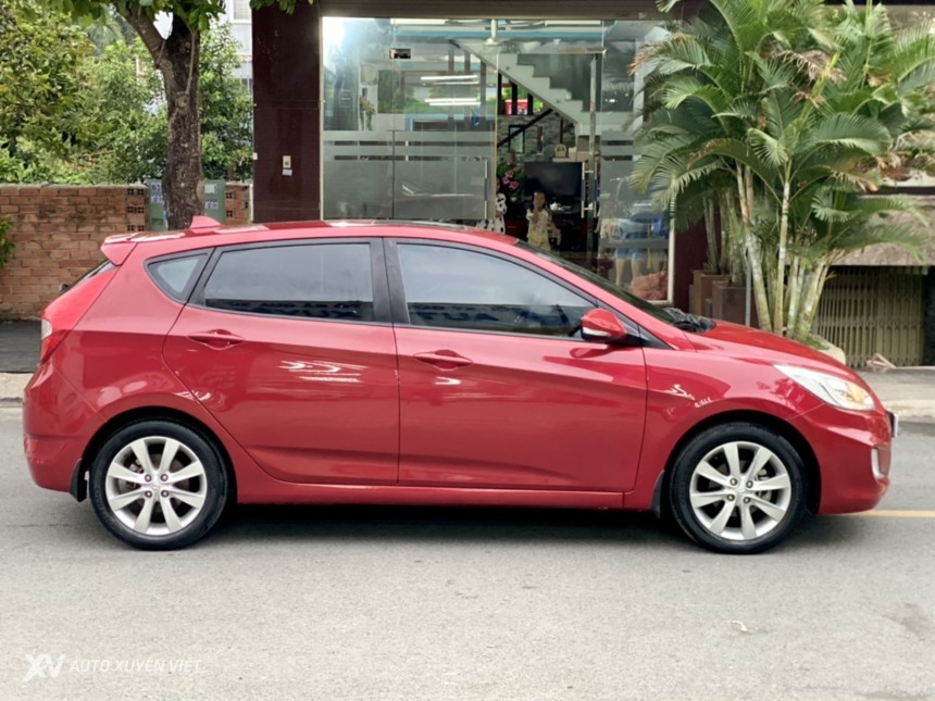 Hyundai Accent HB 1.4AT 2014