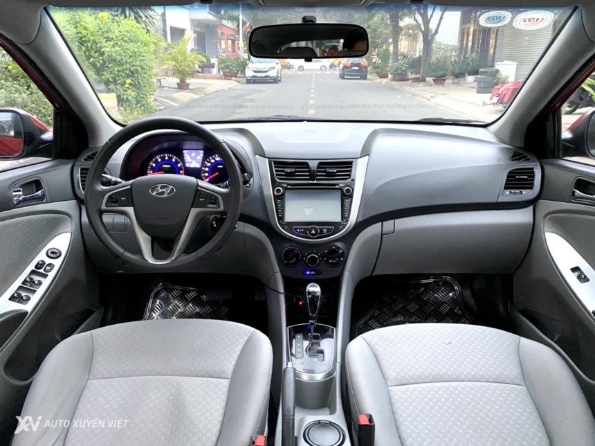 Hyundai Accent HB 1.4AT 2014