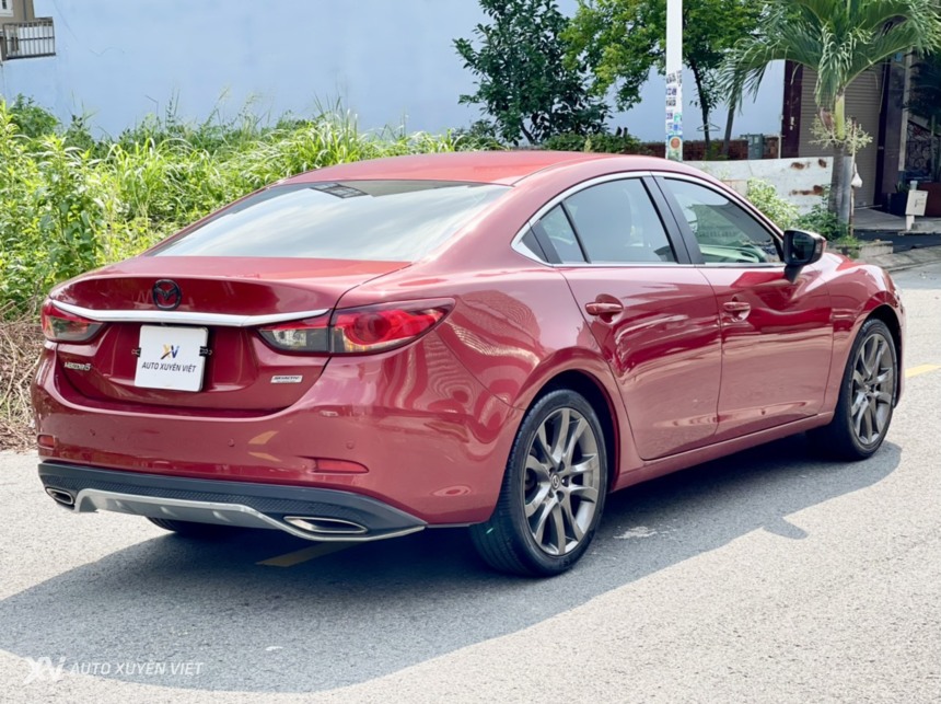 Mazda 6 2.0AT 2016