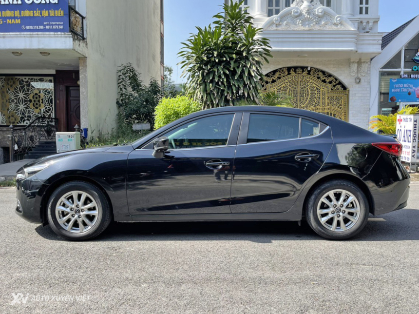 Mazda 3 1.5AT 2018 FL